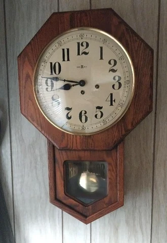 Vintage Howard Miller 612-533 Regulator Chime Wall Clock Cover