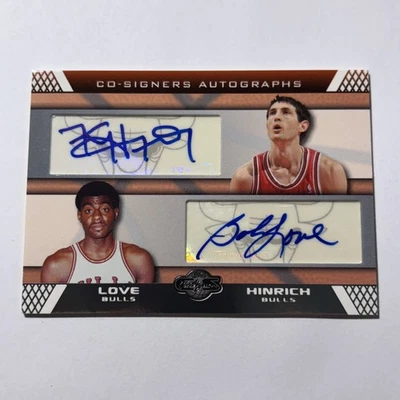 2007-08 Topps Co-firmantes Bob Love/Kirk Hinrich Auto Bulls #CS-20 A1 Foto 1 de 4