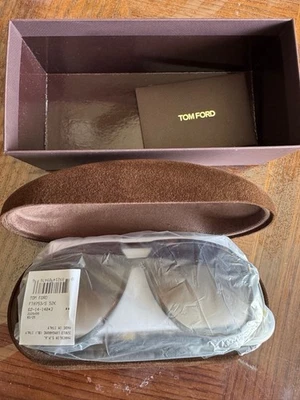 Óculos de sol Tom Ford Navigator TF753 Raoul 52K Dark Havana 62mm FT0753 - Imagem 1 de 4