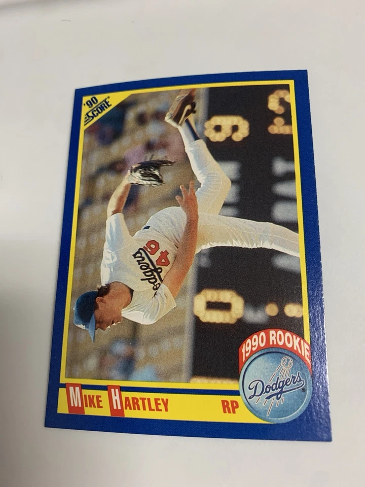 1990 Score Rookie Mike Hartley Los Angeles Dodgers  - Image 1 of 1