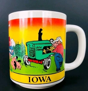 Vintage Iowa Souvenir Kaffee Tee Becher anthropomorph Schwein Bauer Traktor Windmühle - Bild 1 von 6