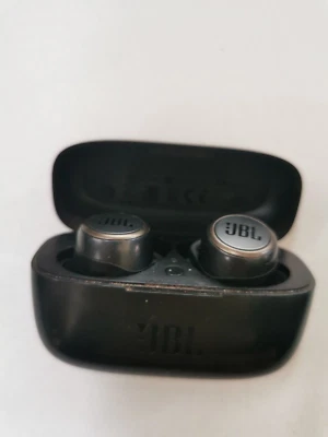 JBL - LIVE 300TWS True Wireless In-Ear Headphone - BLACK - Right Works - Image 1 of 4