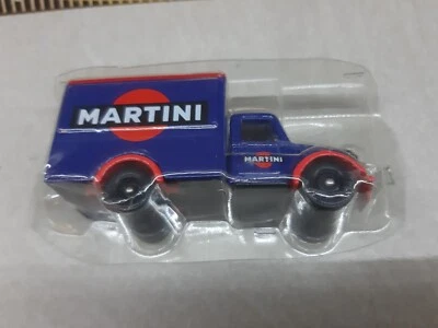 CORGI TOYS SCALA 1/43 (CREDO) FURGONE DELLA MARTINI - Immagine 1 di 4