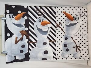 Disney FROZEN Olaf Snowman Reversible Standard Pillowcase Black White Geometric