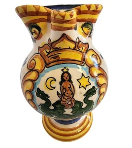 Jarra de cerámica de mayólica Eslovenia pintada a mano con diseño de sirena y celeste - Imagen 1 de 8