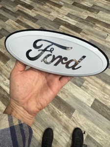 White/Chrome/ Black Ford F150 FRONT GRILLE/ TAILGATE EXPORER EDGE Emblem 9 Inch - Picture 1 of 4
