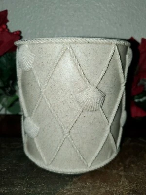 Portavelas Yankee Tarro Náutico - Conchas en Playa de Arena Foto 1 de 3