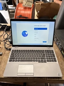 2 Dell Latitude 5510 i5-10210U @ 1.60GHz 8GB RAM 256GB SSD Win11 with adapter - Picture 1 of 7