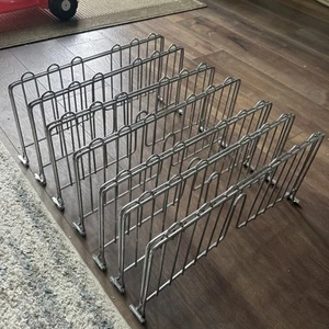 Regency 8" x 18" Chrome Wire Shelf Divider 7 pcs 460EC18DVDR - Picture 1 of 3