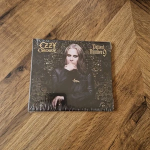 Signed - OZZY OSBOURNE - PATIENT NUMBER 9 New / Sealed CD ALBUM - Picture 1 of 3