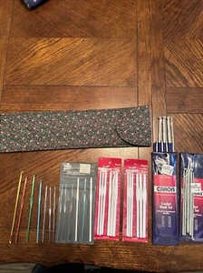 Vintage Crochet Hooks Susan Bates Boye Caron 36 Pieces Most Brand New Nice Lot - Picture 1 of 10