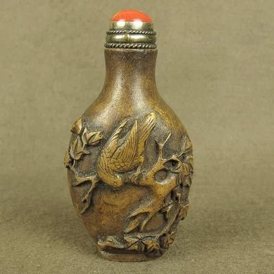 Botella de tabaco antigua china de piedra tallada a mano con patrones de aves de la dinastía Qing Foto 1 de 4