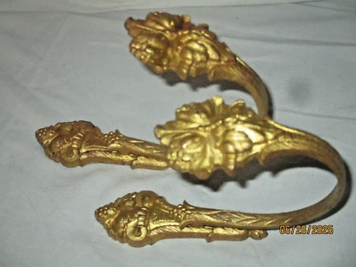 ANCIENNE PAIRE D'EMBRASSES à RIDEAUX en BRONZE XIXe  style LOUIS XVI - Photo 1/4