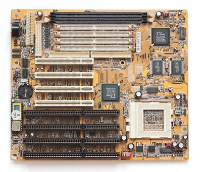 Socket 7 motherboard - PCChips/Hsin Tech M560 - MMX ready - TESTED - Image 1 of 2