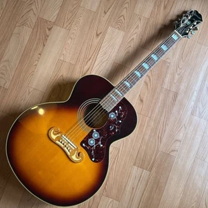 Acoustic Guitar Epiphone by Gibson EJ200/VS Vintage Sunburst S/N 020630464 - Picture 1 of 10