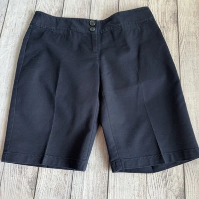 ANN TAYLOR Curvy Fit Navy Blue Bermuda Shorts 0 Petite - Image 1 of 4