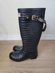 Hunter & Jimmy Choo Crocodile Embossed Rubber Rain Boots Black Size 7.0 M -FLAW - Picture 1 of 8