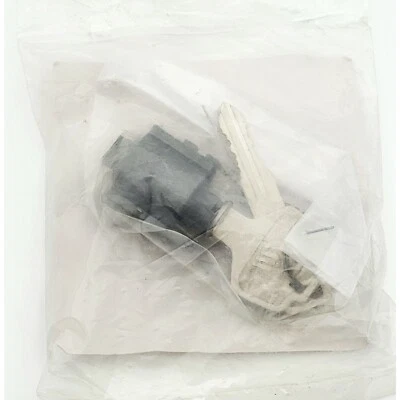 Cerradura de encendido Datsun/Nissan y Subaru C-16-123 con 2 llaves NOS Foto 1 de 2