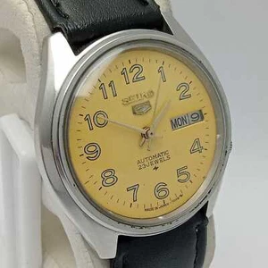 Seiko 5 Automatic 7009-4040 Day/Date Yellow Dial Vintage Watch - Picture 1 of 8