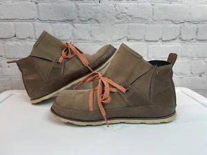 CHACO Harper Tan Orange Lace Comfort Shoes Ankle Boot Womens Leather 7.5 - Picture 1 of 9
