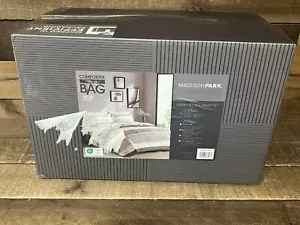 ⚡️ Madison Park Essentials Jaxon Stripe Comforter & Sheet Twin MPE10-1036 NEW ⚡️ - Picture 1 of 3