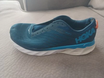 Hoka One One Arahi 4 para hombre para correr Foto 1 de 4