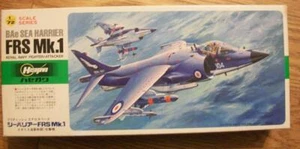 1:72 MODEL KIT of a RN BAe SEA HARRIER FRS Mk.1 by HASEGAWA - Picture 1 of 2