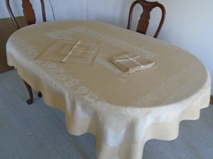VINTAGE GOLD SILVER DAMASK TABLECLOTH 76" x 56" 8 NAPKINS 15" TOYOBO JAPAN - Picture 1 of 8