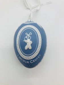 Wedgwood Jasperware Lincoln Center 2007 Ornament HTF Egg Shape No Box - Picture 1 of 9