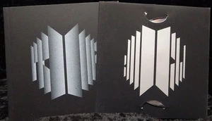💿 BTS Proof Compact Edition CD 2022 K-Pop Album Book Photo Card HYBE Like New - Imagen 1 de 3