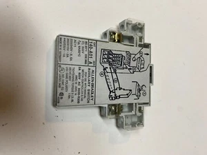 Allen Bradley 140-A01 N/C Series A Auxiliary Contact Block - Picture 1 of 3