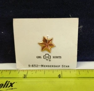 Girl Scouts of America - Membership Star Pin - Butterfly Clutch - 1960s - New - Picture 1 of 2