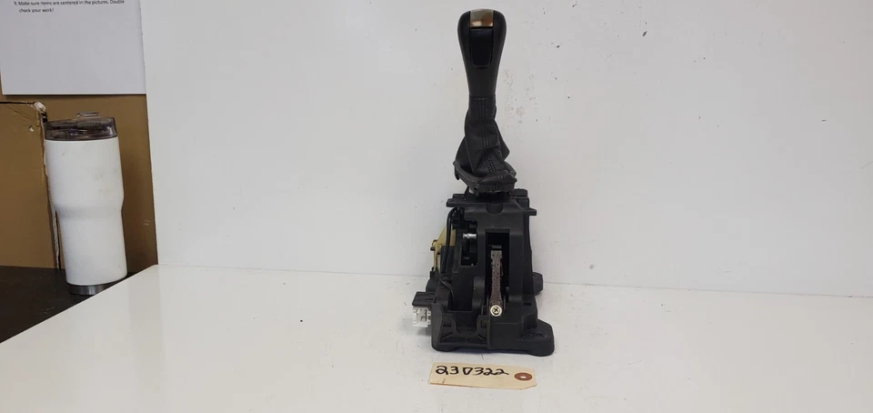 Conjunto de cambio de transmisión OEM 07 SUZUKI XL-7 palanca de cambios de piso palanca de cambios de piso Foto 1 de 4