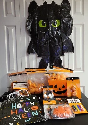 Lot of Halloween Party Supplies Decorations Kids Party Favors Scavenger Hunt - Image 1 of 4