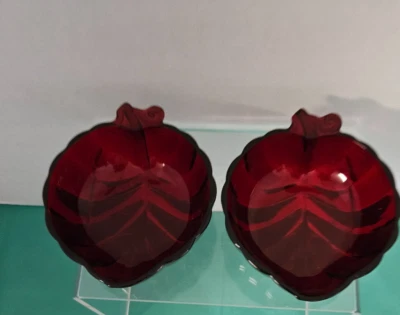 2 Vintage Anchor Hocking Royal Ruby Red Glass Leaf Shaped Candy Trinket Dish MCM - Image 1 of 3