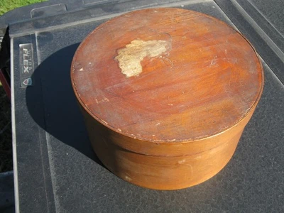 pantry box wood Murdock Co Boston oak New England 10" signed antique farmhouse - Image 1 of 4