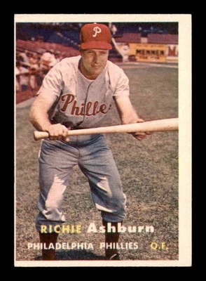 1957 Topps #70 Richie Ashburn   EX+ X3257461 - Image 1 of 2