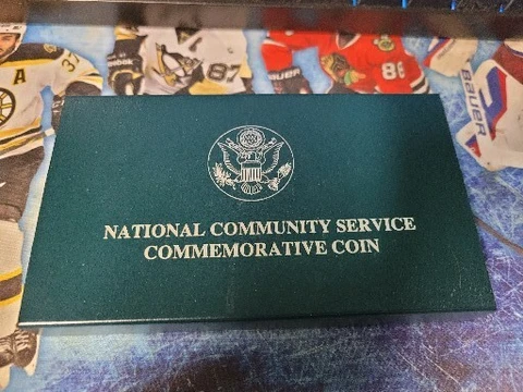 1996 PROOF NATIONAL COMMUNITY SERVICE SILVER DOLLAR WITH BOX & COA Cover