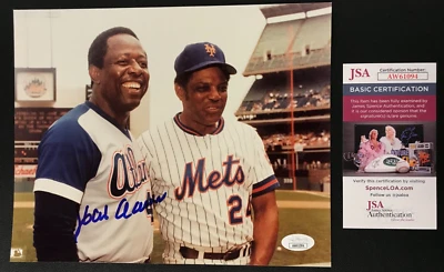 Hank Aaron Signed 8x10 Photo JSA Atlanta Braves (pictured with Willie Mays) MINT - Image 1 of 4