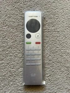 Mando a distancia Cisco TelePresence plateado CTS-RMT-TRC6 V01 - Imagen 1 de 2