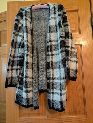 Relativity Women's Cardigan Sweater NEW With Tags Plus Size 3X - Image 1 of 4