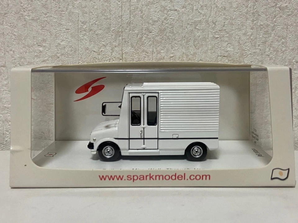 Furgoneta Spark Modelo Spark 1 43 Daihatsu Mira Walk Through Blanca Foto 1 de 4