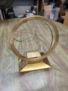 Orologio Jefferson Golden Hour Mystery Mantle COSÌ COM'È NON FUNZIONANTE metà secolo - Foto 1 di 15
