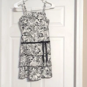 I.N. Girls Black and white floral size 10 dress - Picture 1 of 4