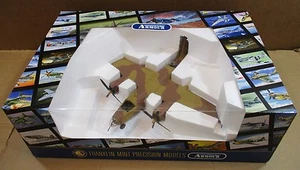 Avión fundido a presión Franklin Mint B-26 Marauder Dominion Revenge Segunda Guerra Mundial 1:48 - Imagen 1 de 12