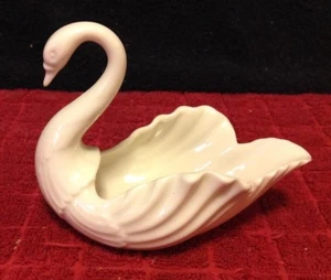 Vintage Lenox Long Neck Fluted White Swan Bird Bowl Candy Trinket Key Dish USA - Picture 1 of 5