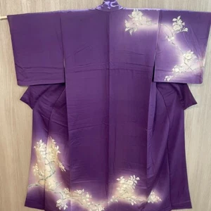 Hermoso kimono japonés de seda Yukata púrpura altura 65,7 pulgadas ancho 21,25 pulgadas - Imagen 1 de 14