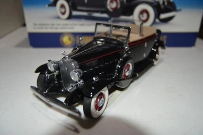 1/24 FRANKLIN MINT 1932 CADILLAC V-16 PHAETON ELLIOT NESS - Image 1 of 4