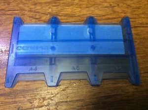 OLYMPUS Genuine XD Picture Card Holder (Holds 6) Memory Card Case Blue - Picture 1 of 2