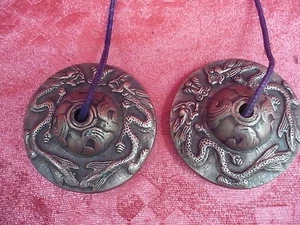 schöne,alte Drachenschellen__Glocken__Bronze__Drachen ! - Picture 1 of 1